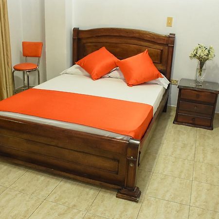 Hotel El Lago 2 Pereira Buitenkant foto