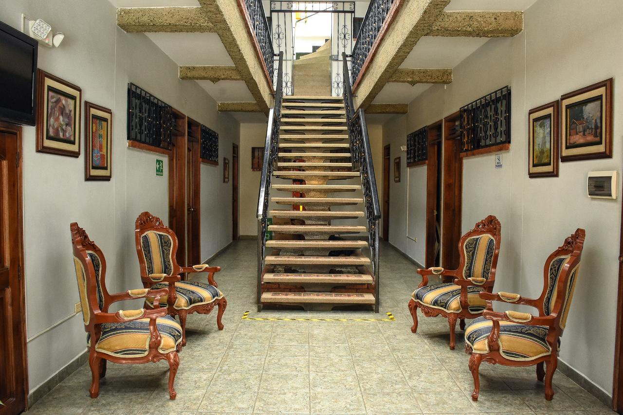 Hotel El Lago 2 Pereira Buitenkant foto