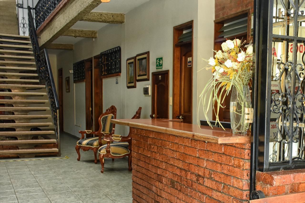 Hotel El Lago 2 Pereira Buitenkant foto